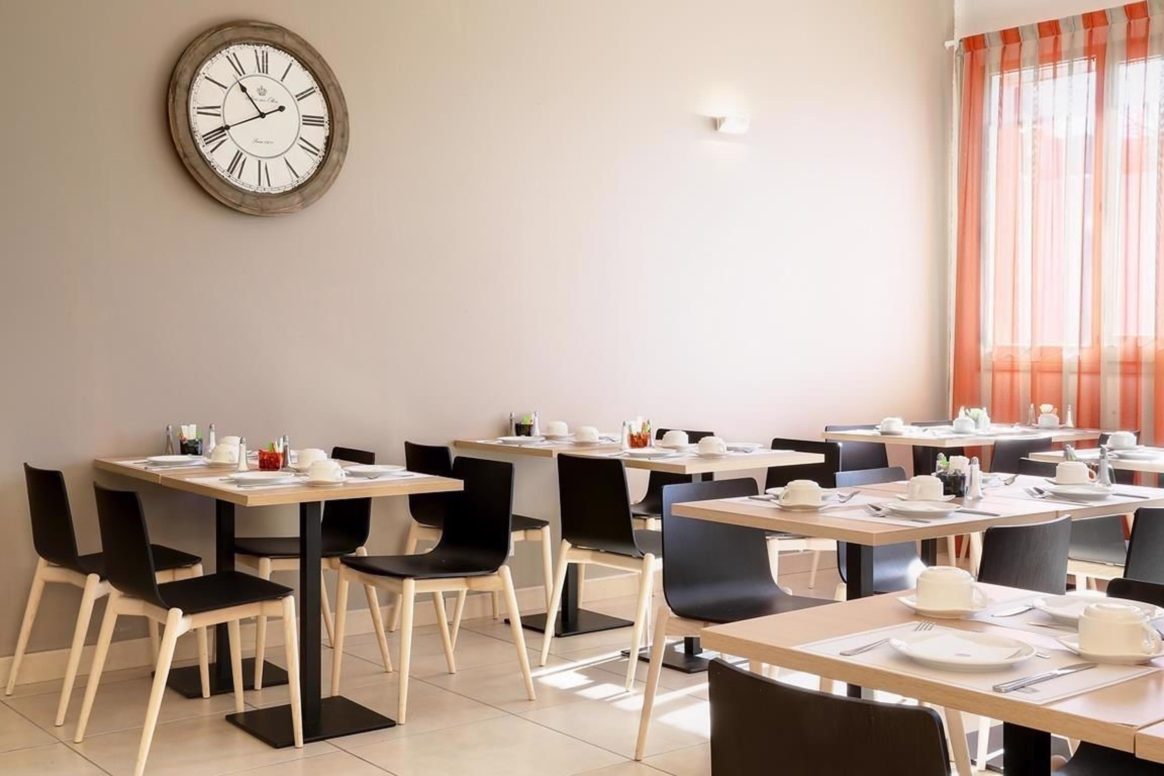 Logis Havvah Hotel Gap Ngoại thất bức ảnh